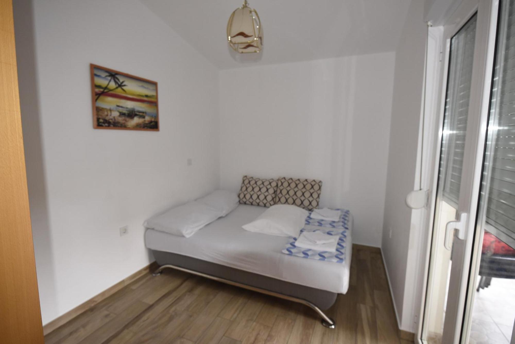 Apartmani Puzek 비빈제 외부 사진