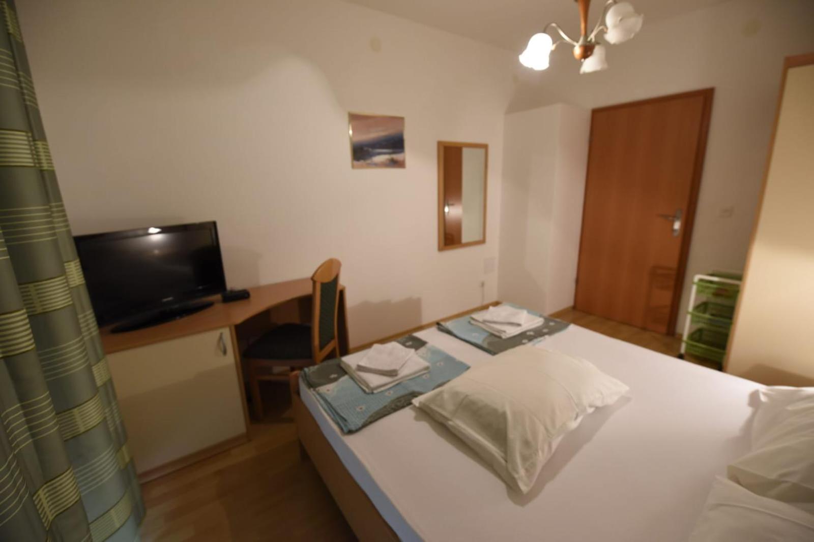 Apartmani Puzek 비빈제 외부 사진
