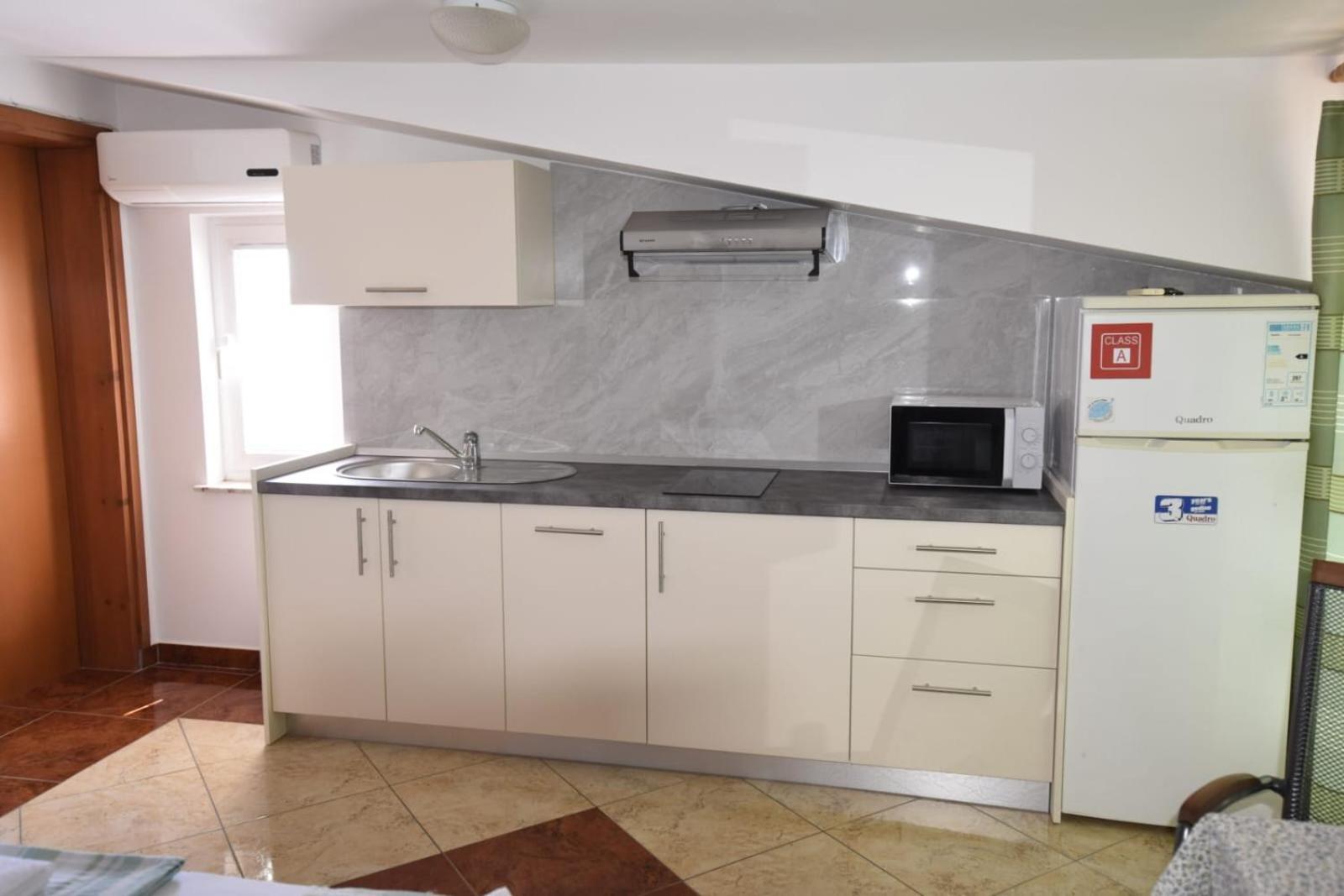 Apartmani Puzek 비빈제 외부 사진